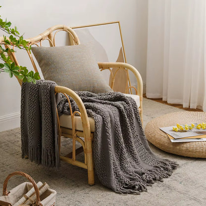 Homefine Jacquard Tassel Throw – Vintage Boho Comfort
